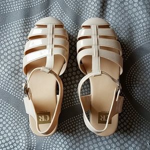 Platform jelly sandals